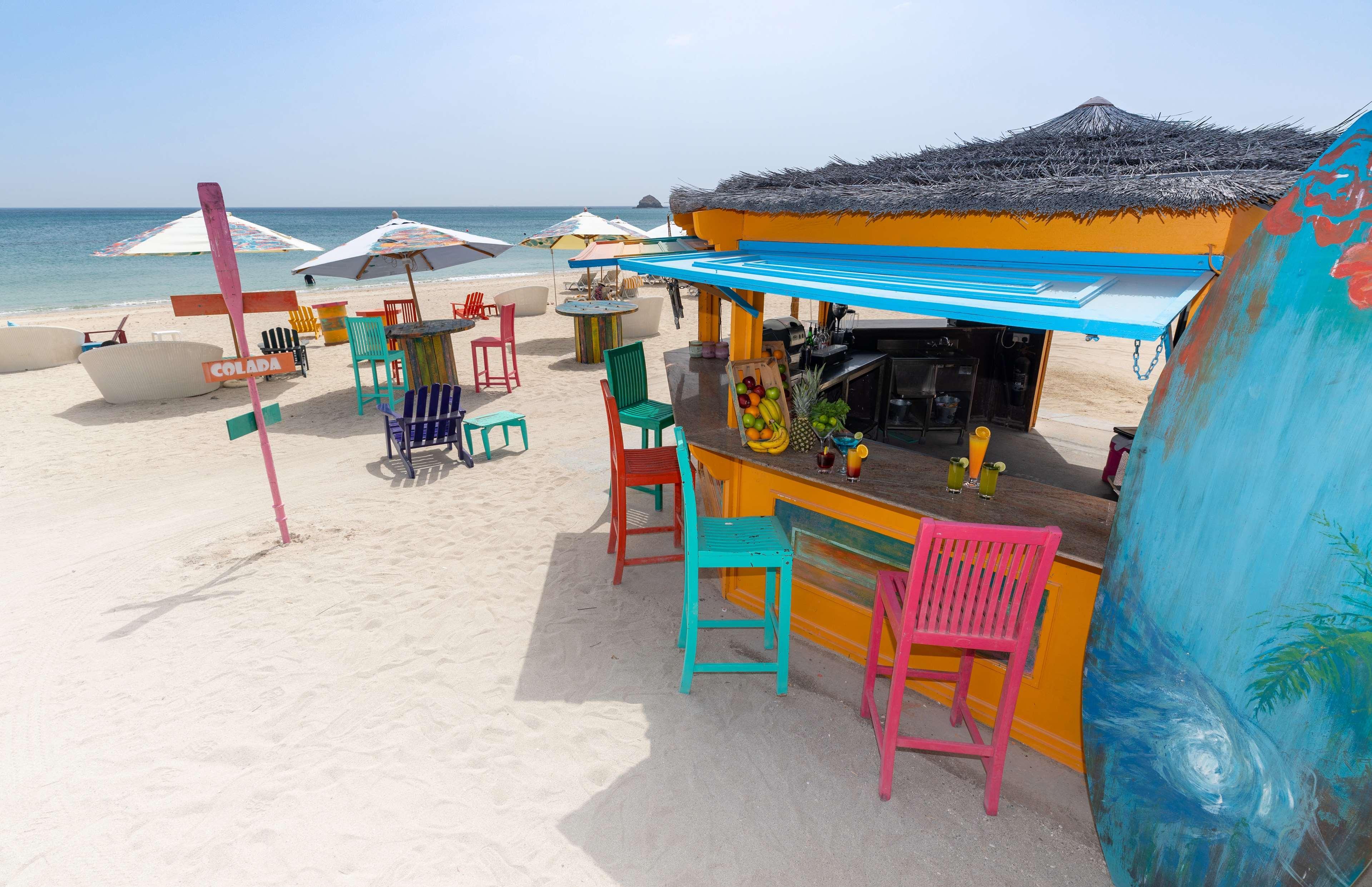 Radisson Blu Resort, Φουτζάυρα Εξωτερικό φωτογραφία Beach bar in Akumal, Quintana Roo, Mexico