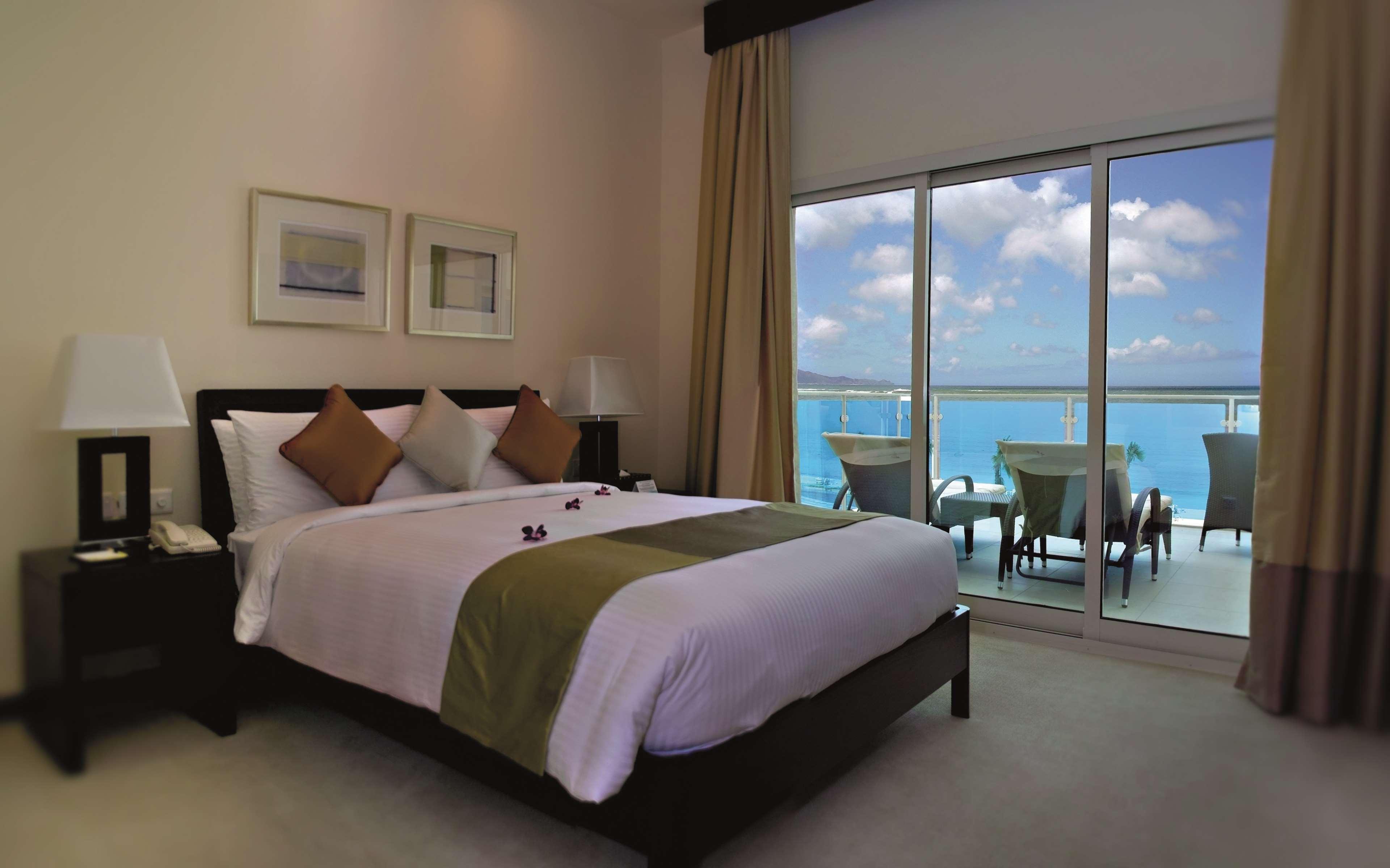 Radisson Blu Resort, Φουτζάυρα Εξωτερικό φωτογραφία A bedroom at the resort