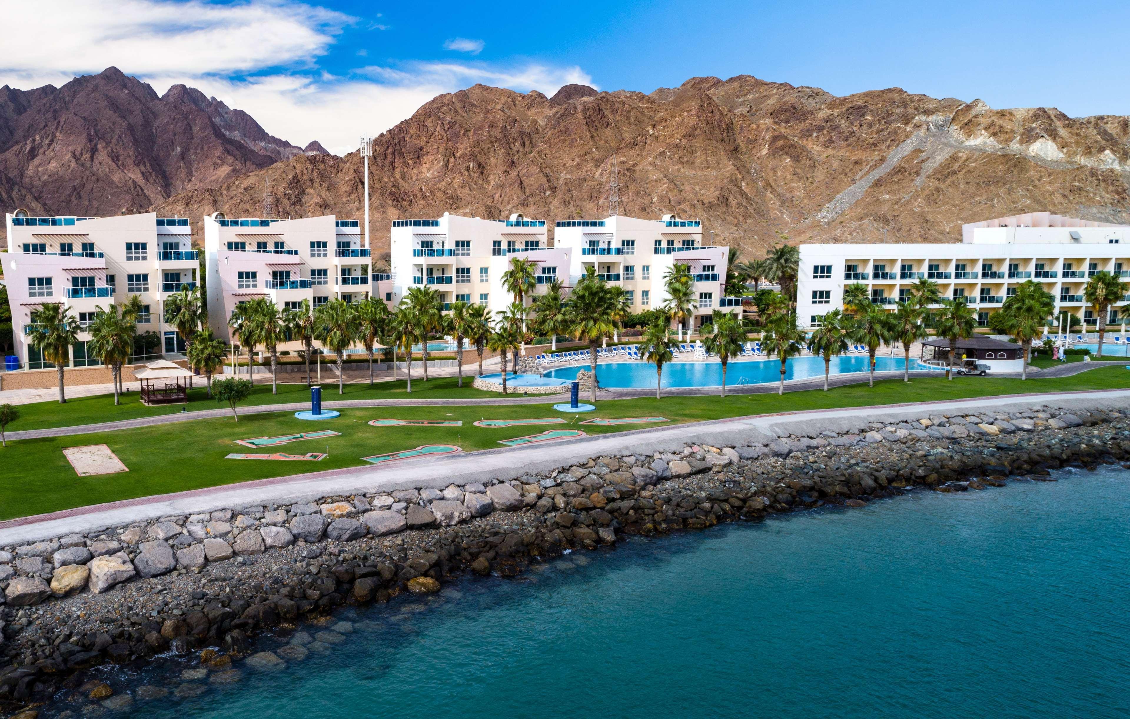 Radisson Blu Resort, Φουτζάυρα Εξωτερικό φωτογραφία The Cove Rotana Resort
