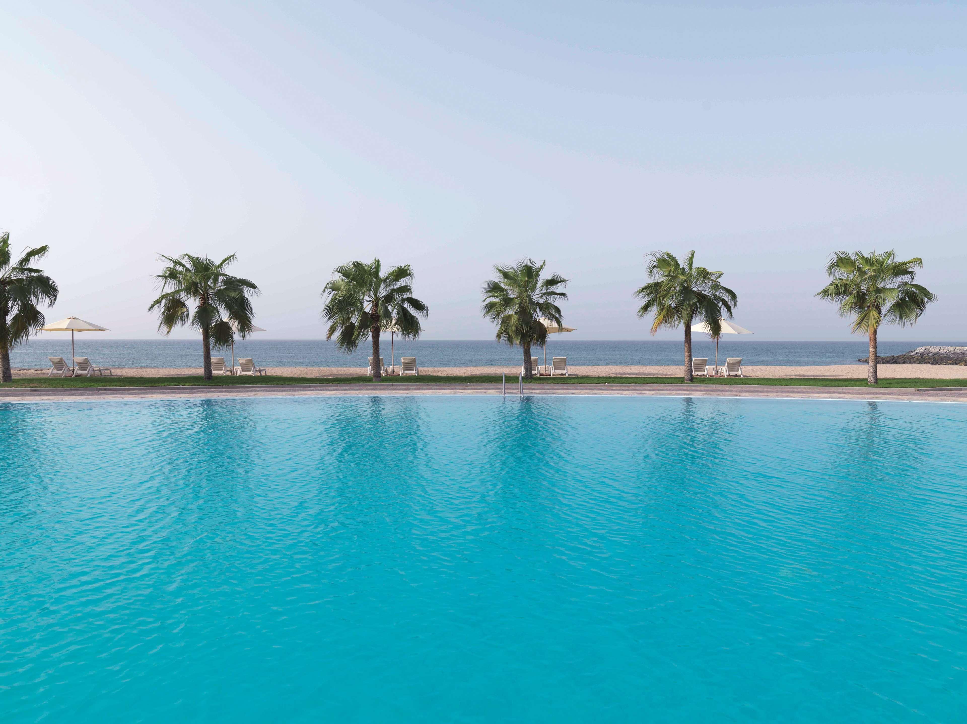 Radisson Blu Resort, Φουτζάυρα Εξωτερικό φωτογραφία The pool at the Kempinski Hotel, Muscat