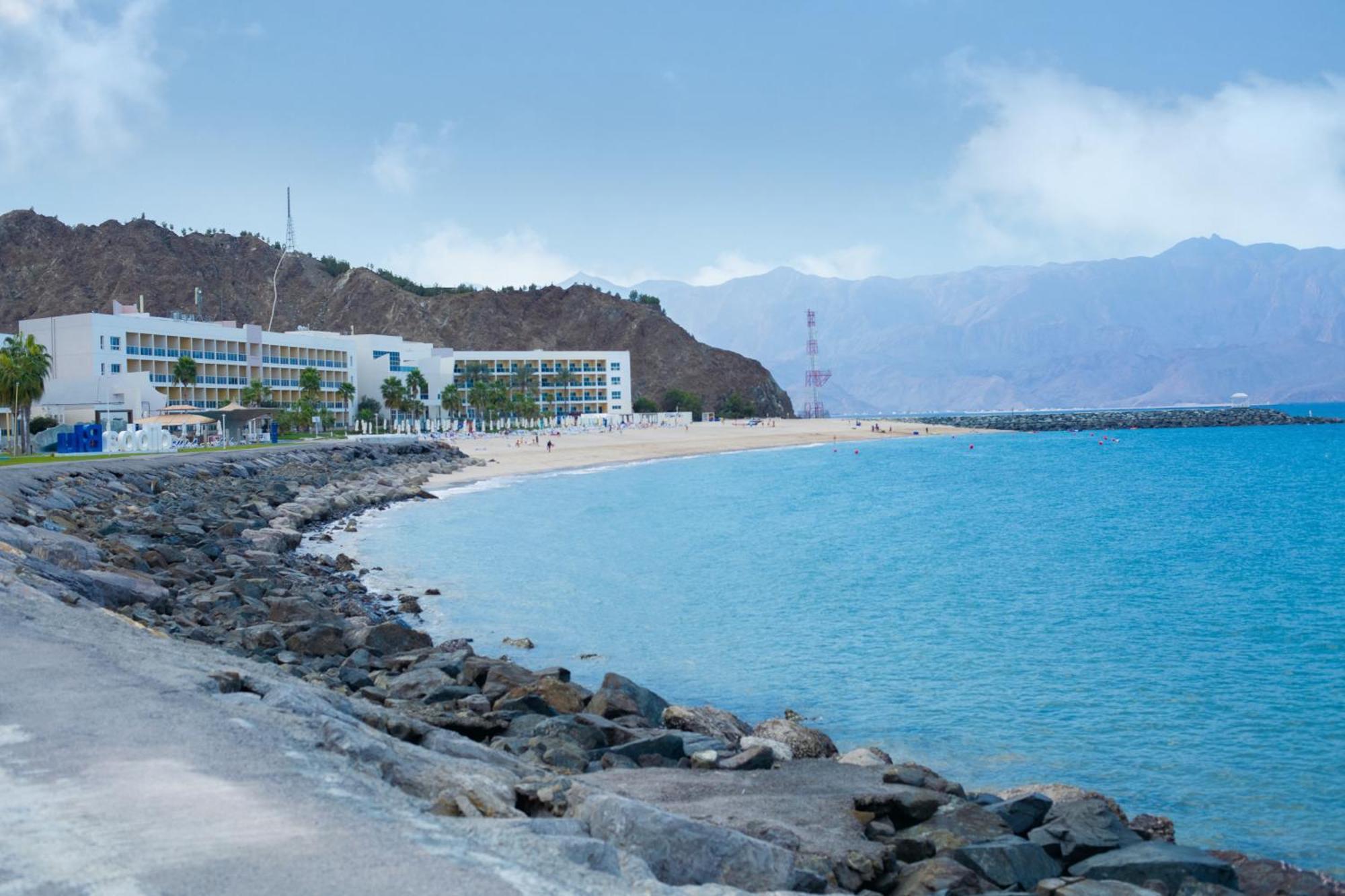 Radisson Blu Resort, Φουτζάυρα Εξωτερικό φωτογραφία Al-Barka beach