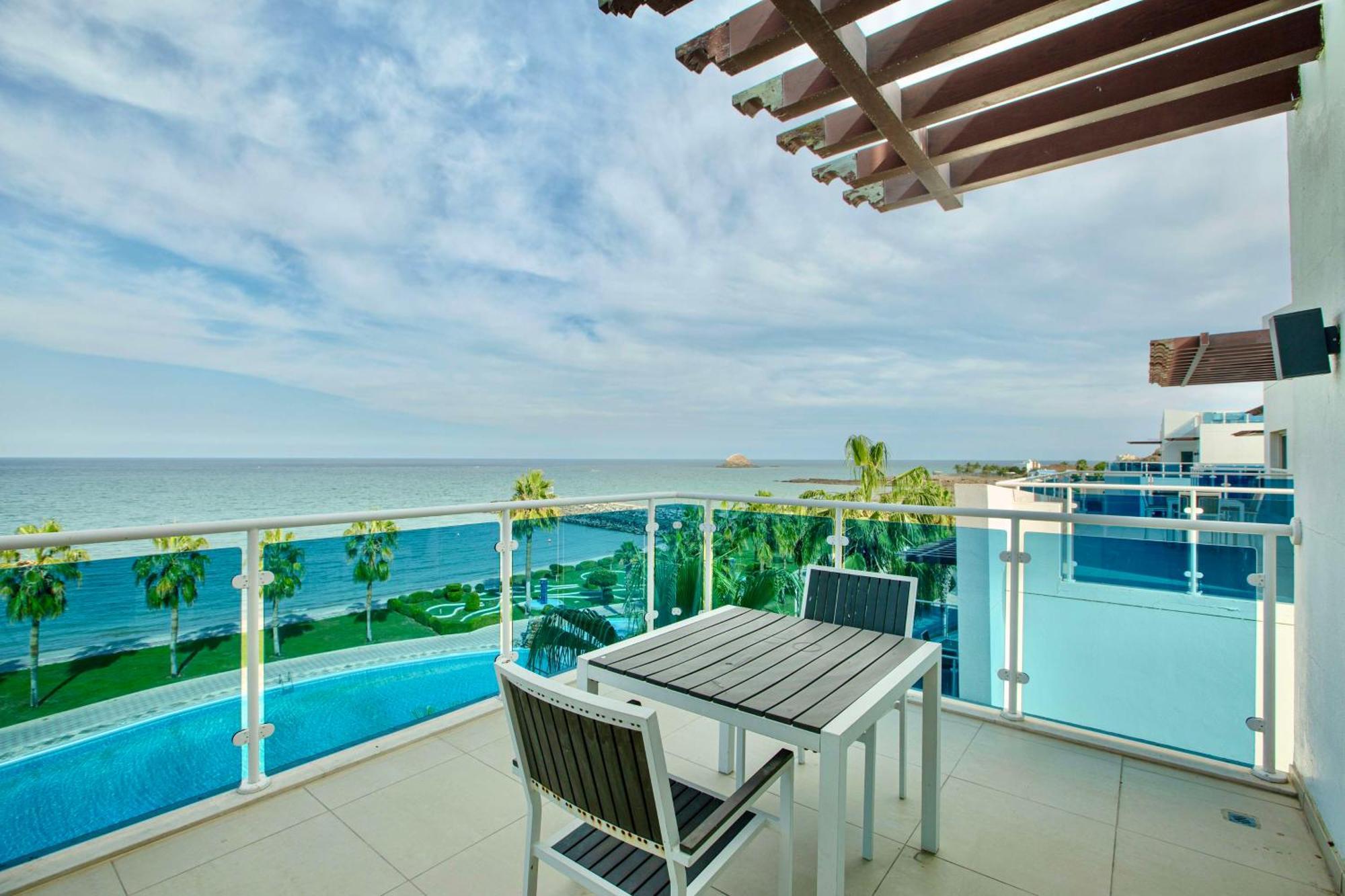 Radisson Blu Resort, Φουτζάυρα Εξωτερικό φωτογραφία